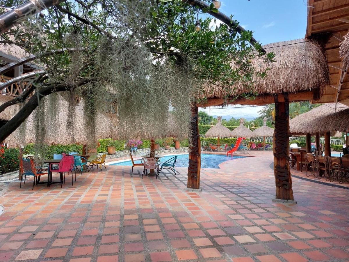 Hotel Campestre San Joaquin Garzón Extérieur photo